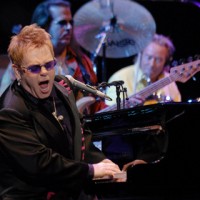 lee-alverson-elton-john-impersonator-celebrity-look-a-likes-in-md