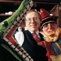 Image of Professor Horn with his puppets